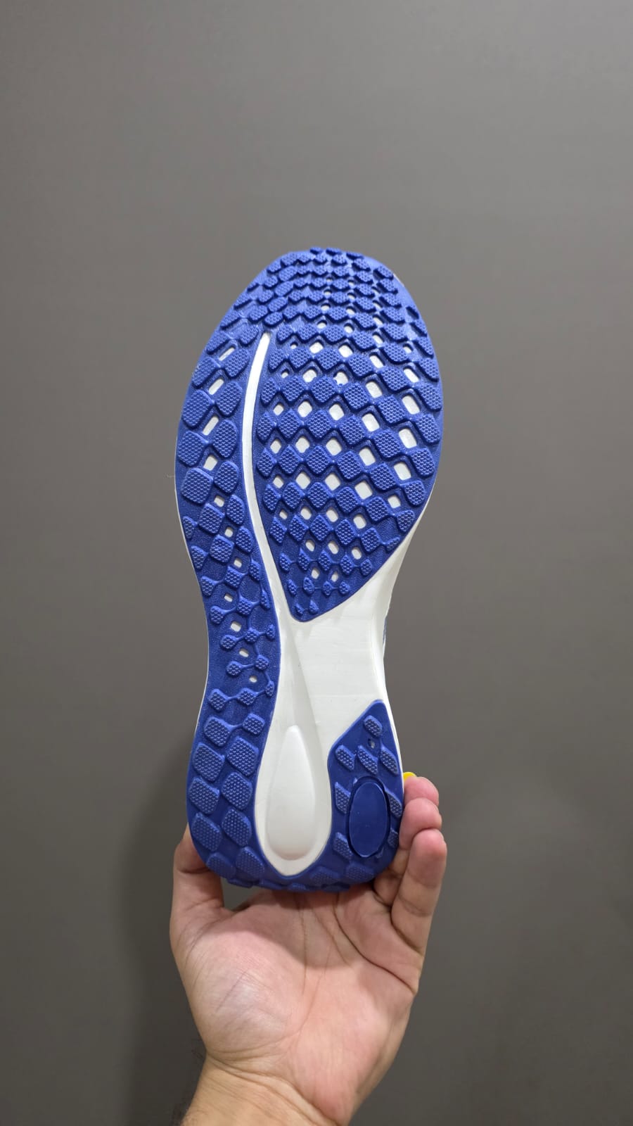 ADIDAS SHOES - Image 2