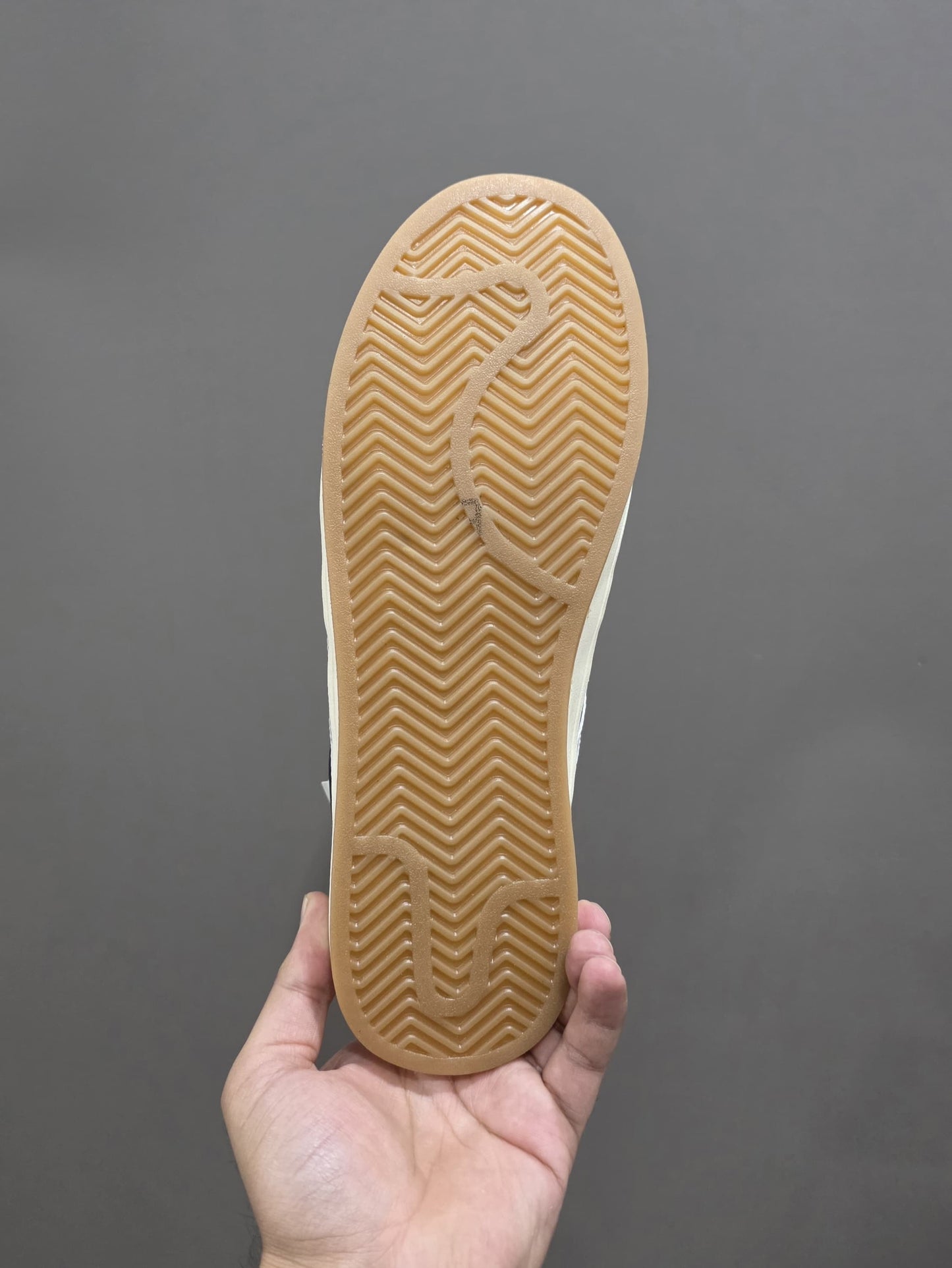 ADIDAS SHOES - Image 2