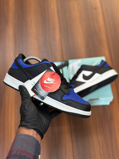Nike Dunk Low 'Royal Toe' - Image 3