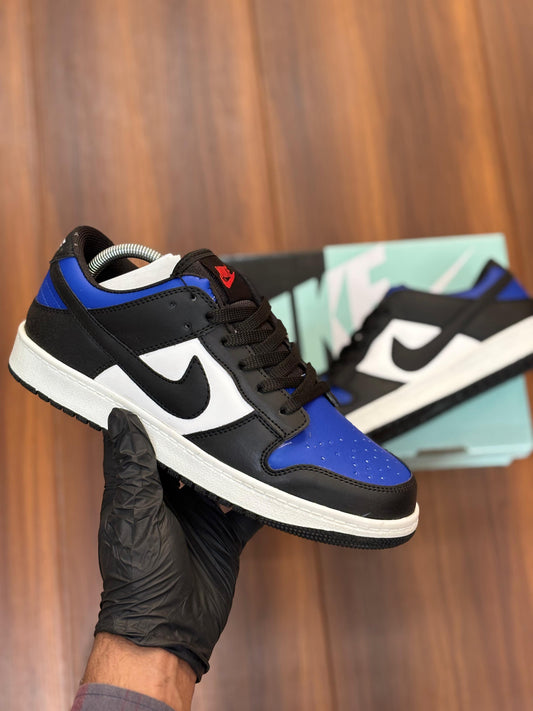 Nike Dunk Low 'Royal Toe' - Image 2