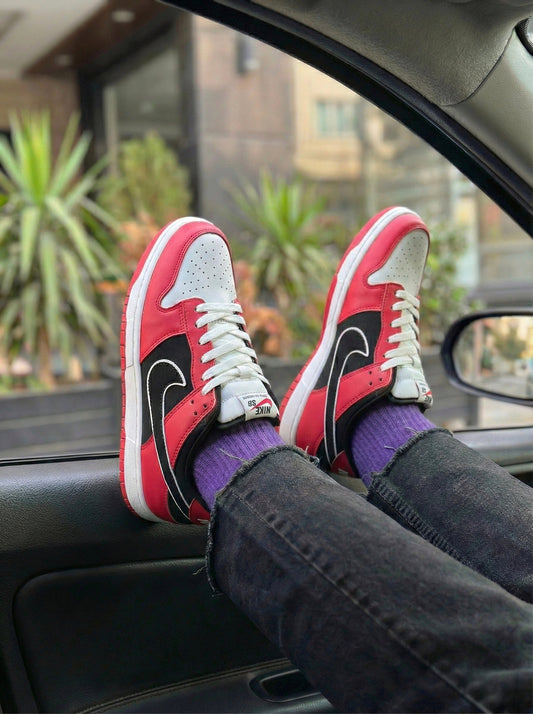 Nike SB Dunk Low Pro "Chicago" sneakers - Image 2