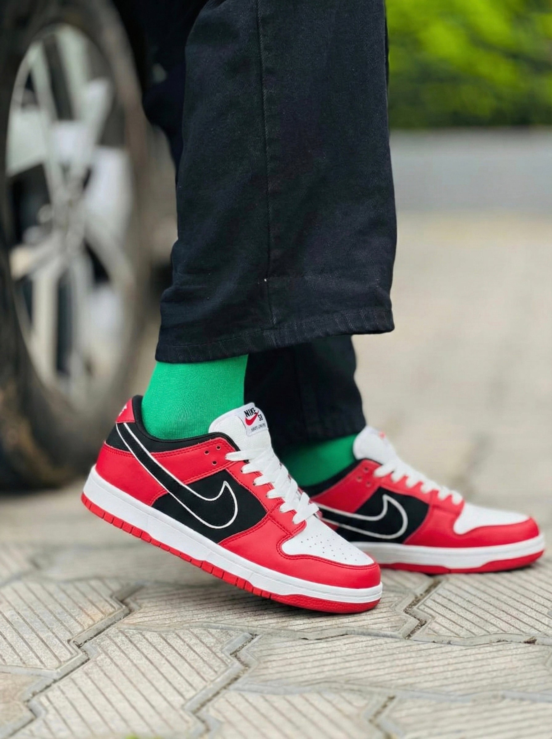 Nike SB Dunk Low Pro "Chicago" sneakers - Image 3