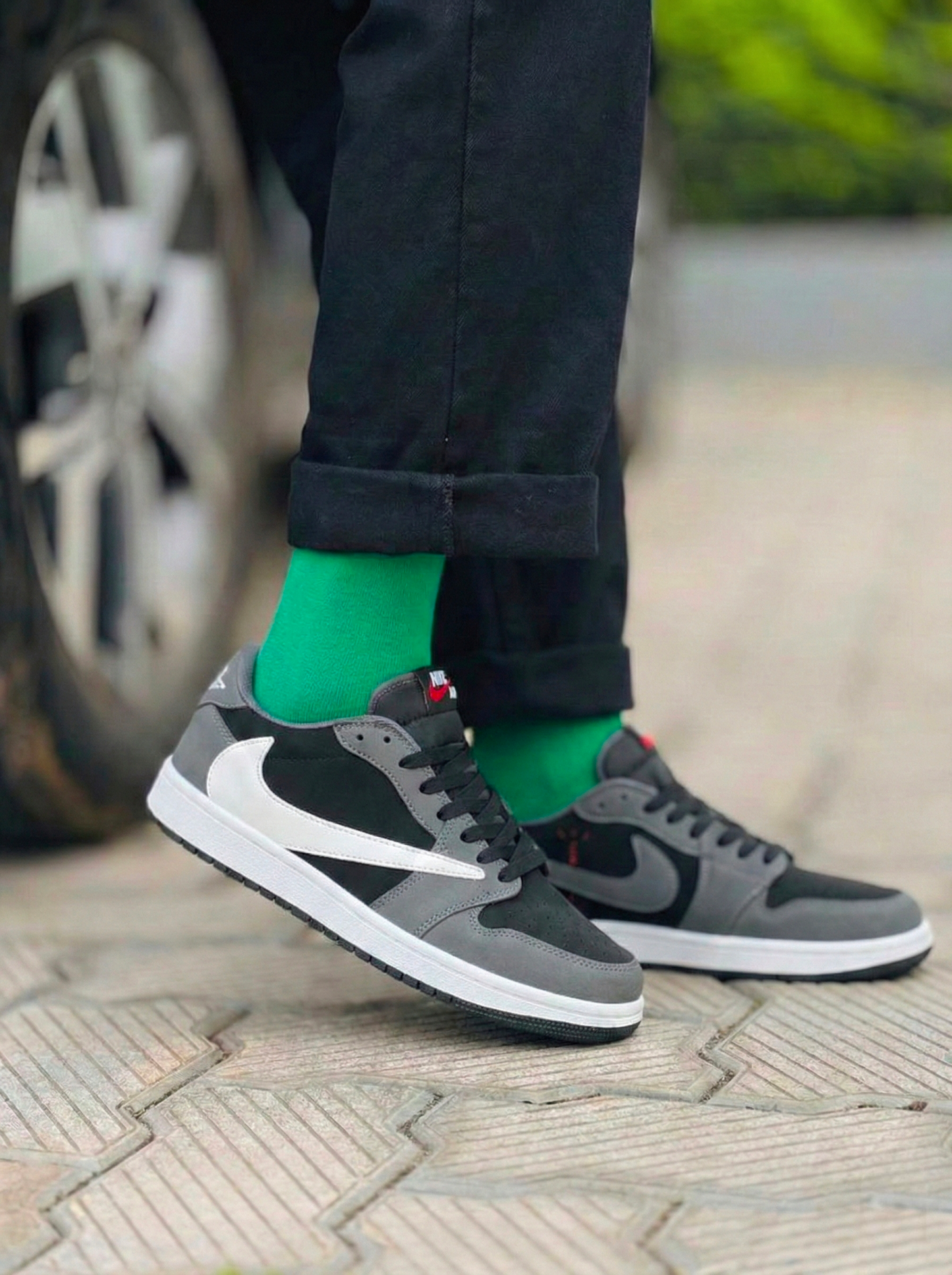 Travis Scott x Air Jordan 1 Low – Dark Grey / Black - Image 3