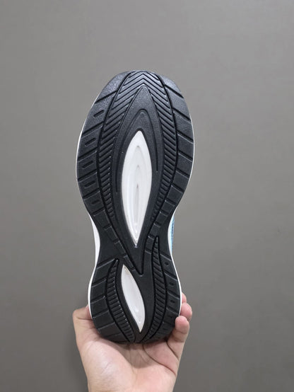 NIKE SHOES - Image 2