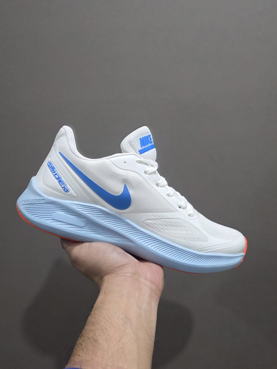 NIKE SHOES - Image 1
