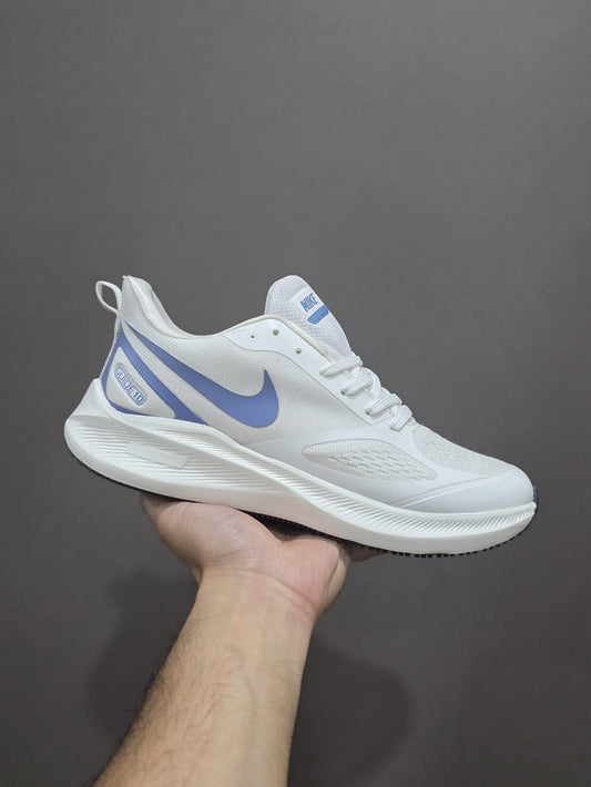 NIKE SHOES - Image 1