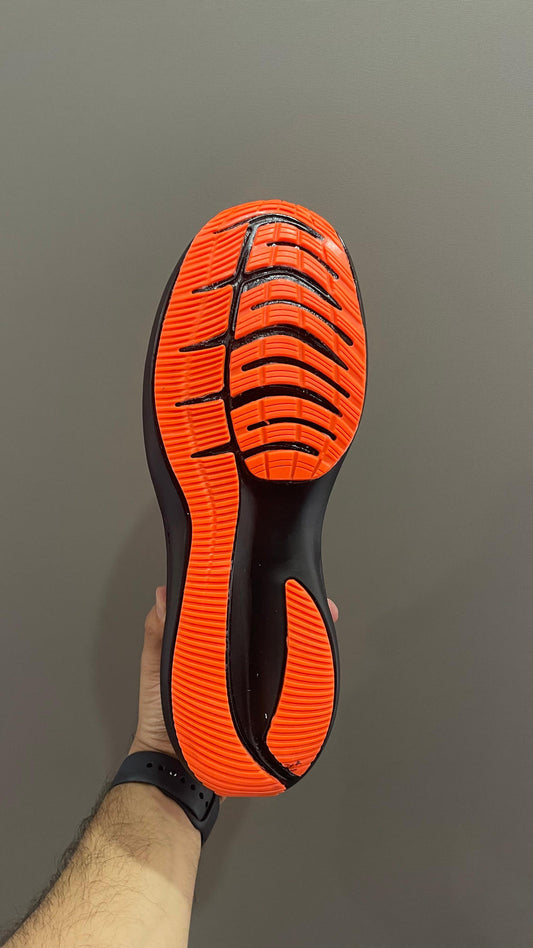 NIKE SHOES - Image 2
