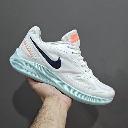 NIKE SHOES - Image 1